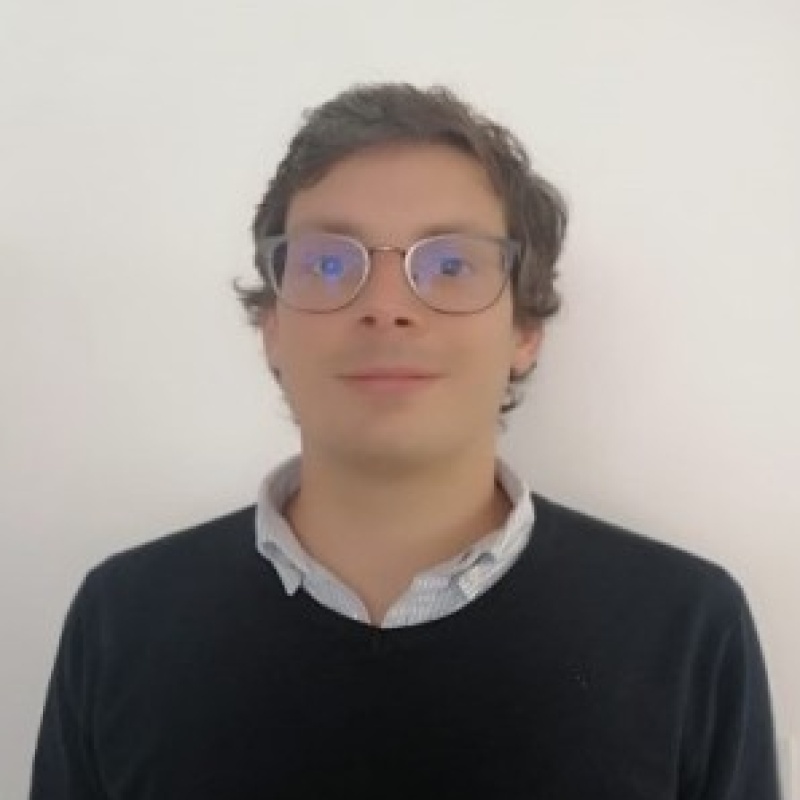 Foto del perfil de RICARDO VELEZ ULLOA